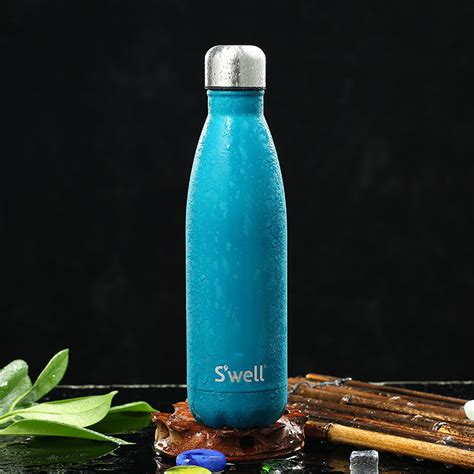 are swell water bottles made in china